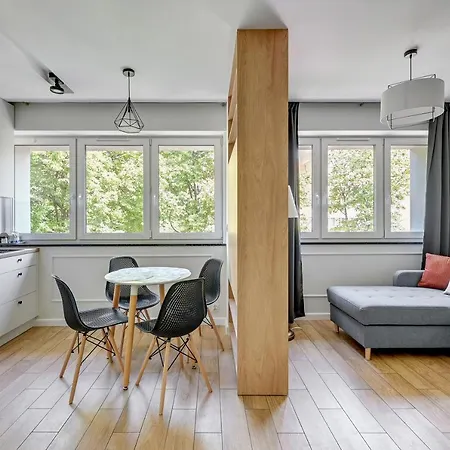 Lion Apartments - Villa Smolna 1 Сопот