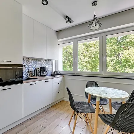Lion Apartments - Villa Smolna 1 Апарт-отель