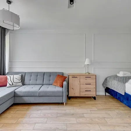 Lion Apartments - Villa Smolna 1