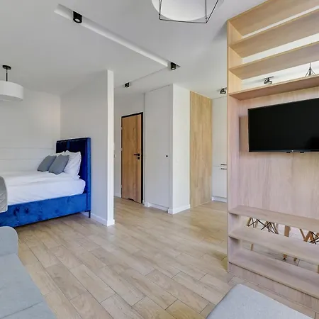 Апарт-отель Lion Apartments - Villa Smolna 1 *